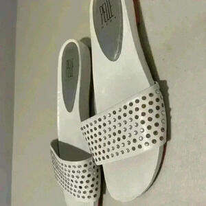 Pelle Moda Rhinestone sandals Size 8.5